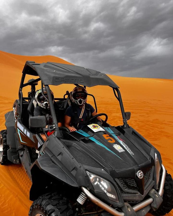 Sunset Desert Camp Hotel เมอร์ซูกา ภายนอก รูปภาพ
