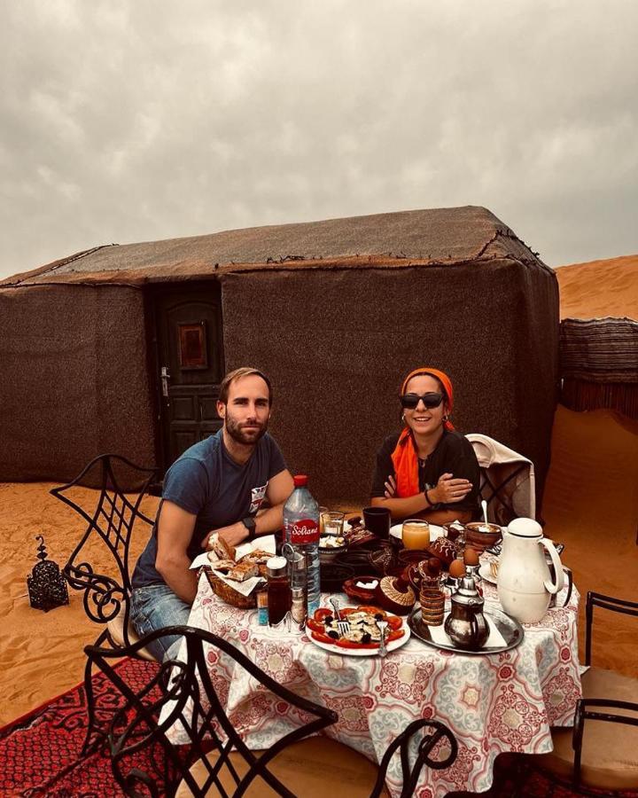 Sunset Desert Camp Hotel เมอร์ซูกา ภายนอก รูปภาพ